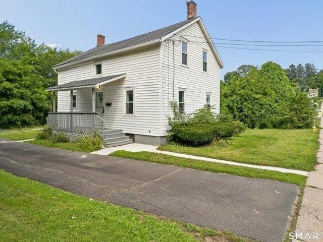 House for sale in Windsor Locks, Capitol Planning Region