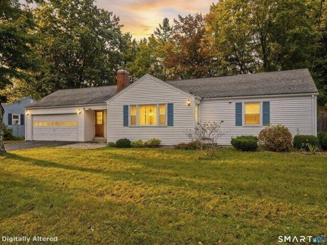 House for sale in Bull Run Corner, Windsor Locks