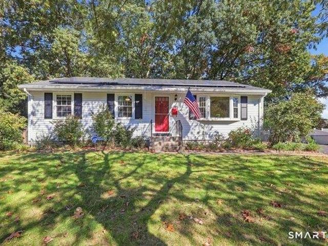 House for sale in Windsor Locks, Capitol Planning Region