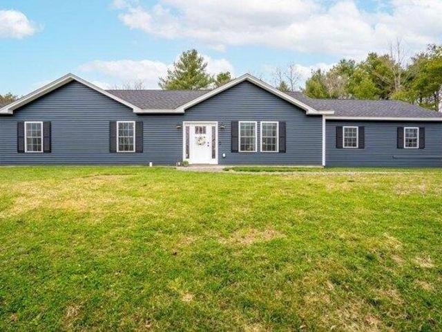 House for sale in Windsor, Maine