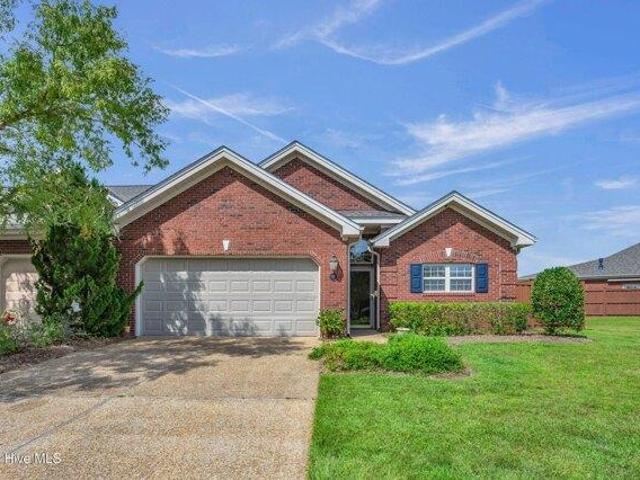 House for sale in Leland, North Carolina