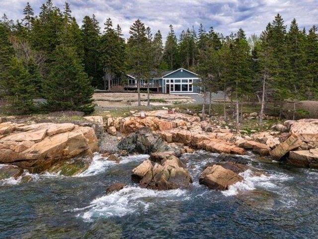 House for sale in Winter Harbor, Maine