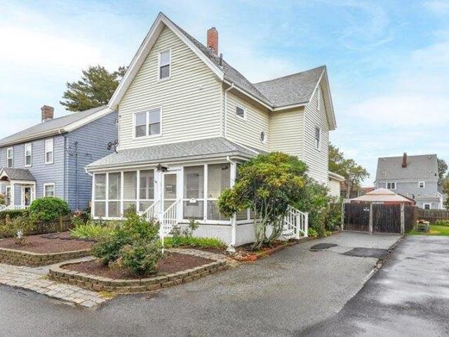 House for sale in Winthrop Beach, Winthrop