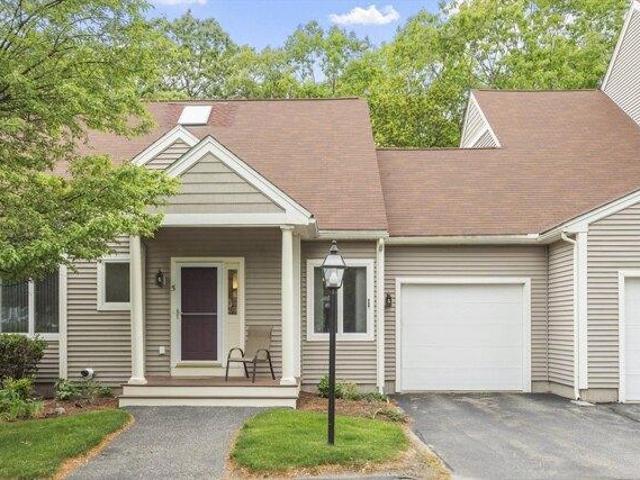 Condo for sale in Woburn, Massachusetts