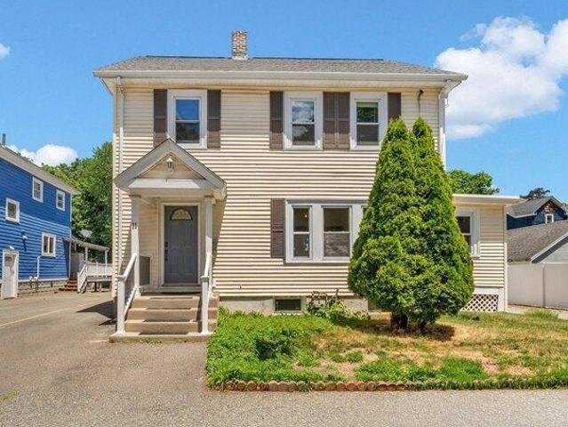 House for sale in Woburn, Massachusetts