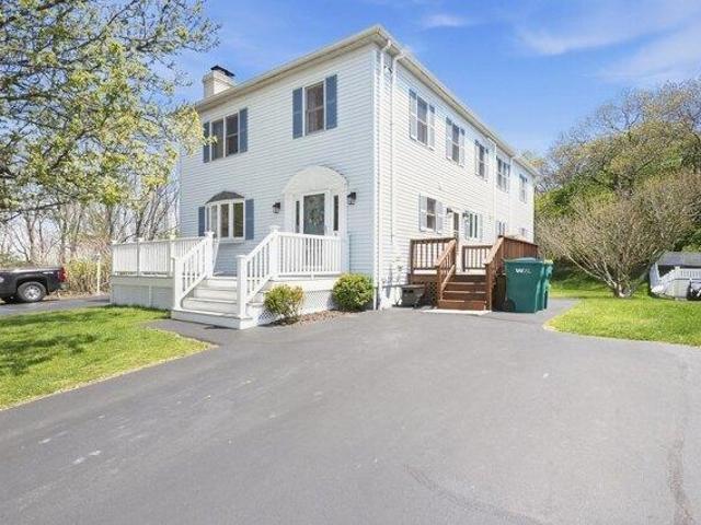 Condo for sale in Woburn, Massachusetts