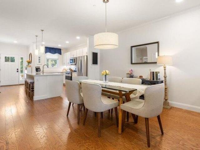 Condo for sale in Woburn, Middlesex County