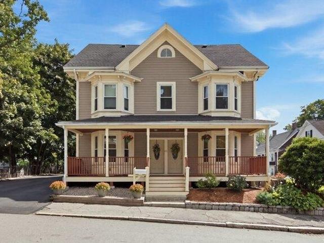 Condo for sale in Woburn Highlands, Woburn