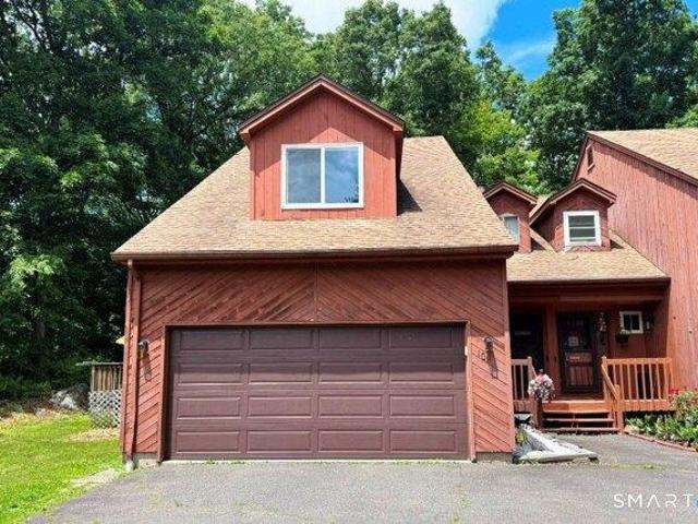Condo for sale in Wolcott, Connecticut