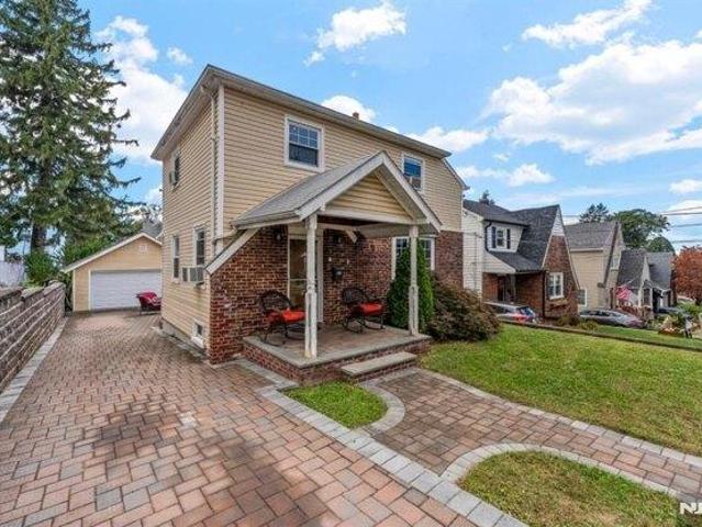 House for sale in Wood Ridge, New Jersey