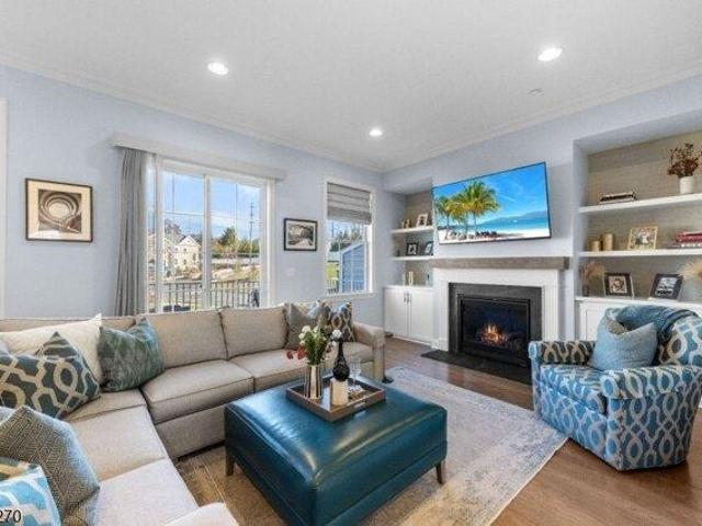 Condo for sale in Wood Ridge, New Jersey