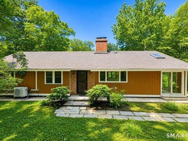 House for sale in Woodbridge, Connecticut