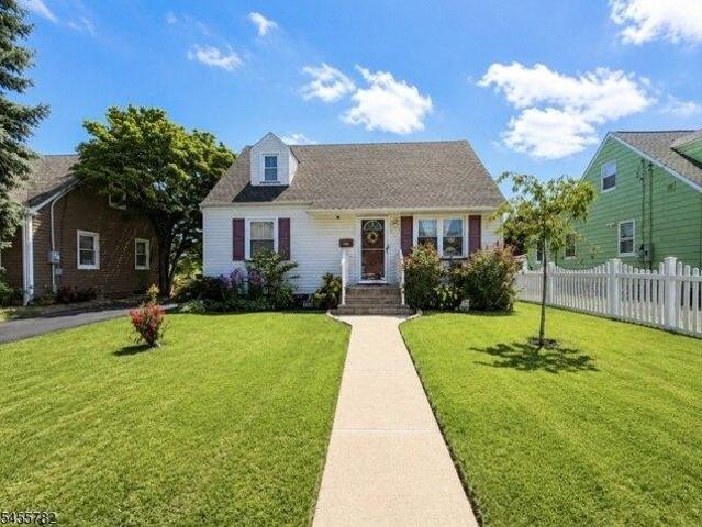 House for sale in Avenel, New Jersey