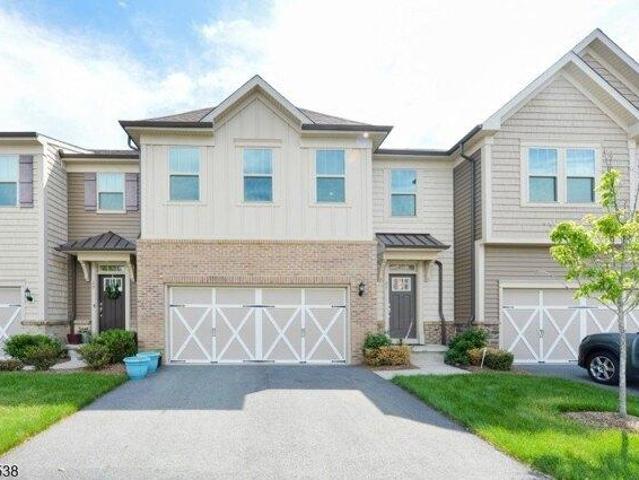 Condo for sale in Woodcliff Lake, New Jersey