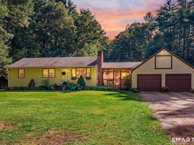 House for sale in Woodstock, Northeastern Connecticut Planning Region