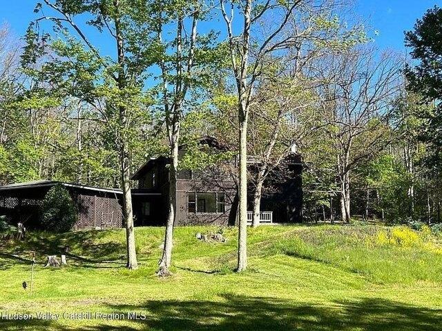 House for sale in Bloomington, New York