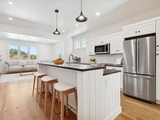 House for sale in Woodstock Village, South Woodstock