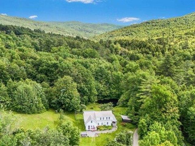 House for sale in Woodstock, Windsor County