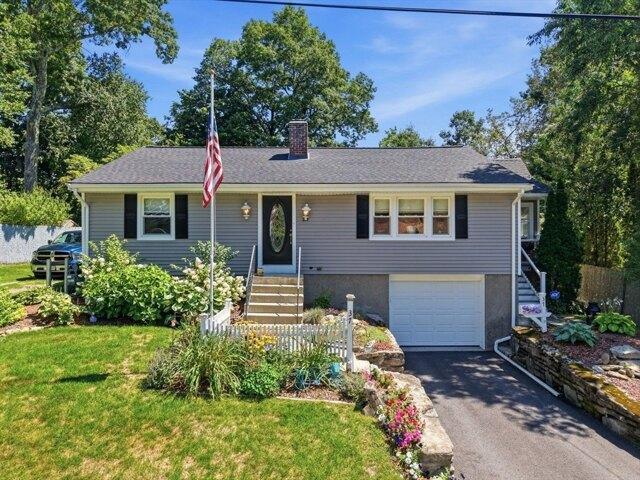 House for sale in Holden, Massachusetts
