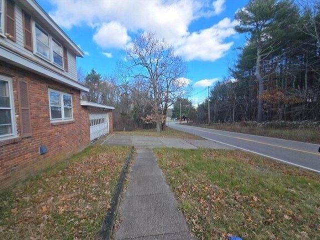House for sale in Wrentham, Massachusetts