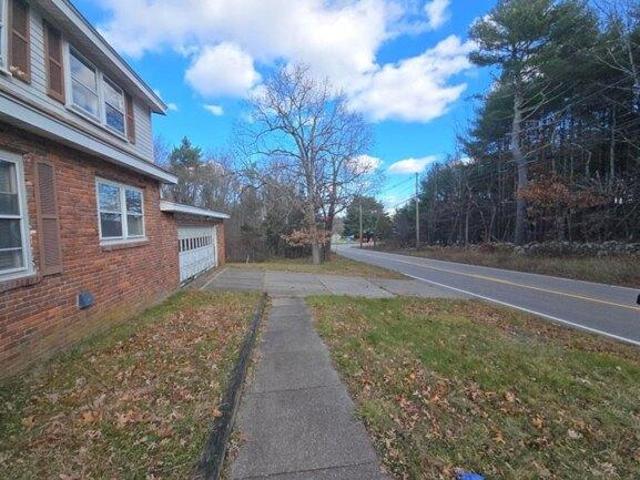 House for sale in Wrentham, Massachusetts