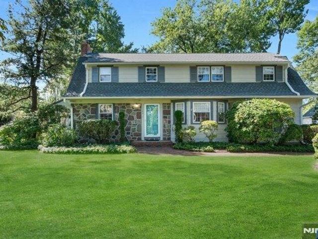 House for sale in Wyckoff, Bergen County