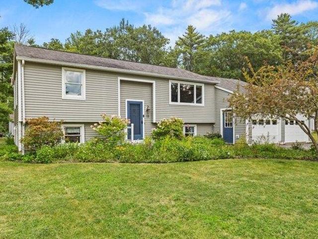 House for sale in Yarmouth, Maine