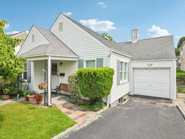 House for sale in Glenwood, New York