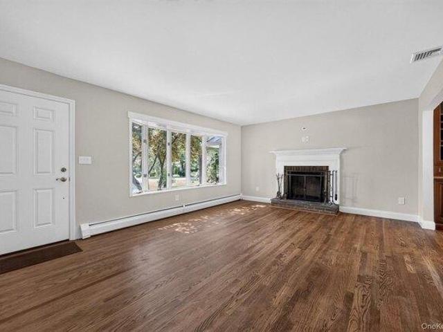 House for sale in Amawalk, New York