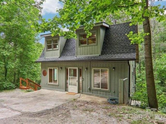 House for sale in Zirconia