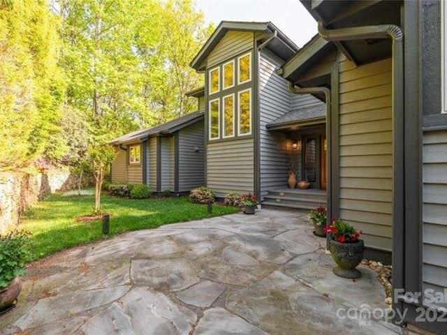 House for sale in Zirconia, North Carolina