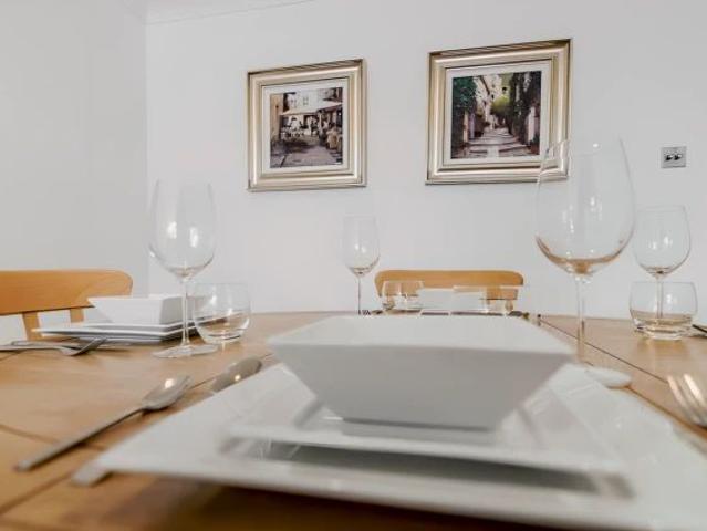 Apartment for rent in Heigham Grove, East Bank