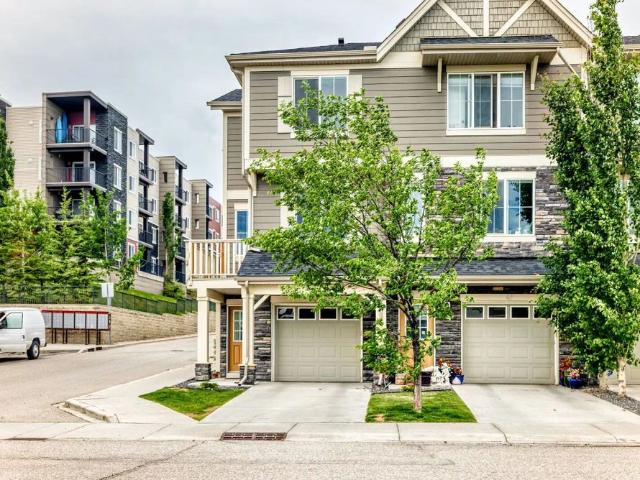 Townhouse for rent in Kincora, Calgary