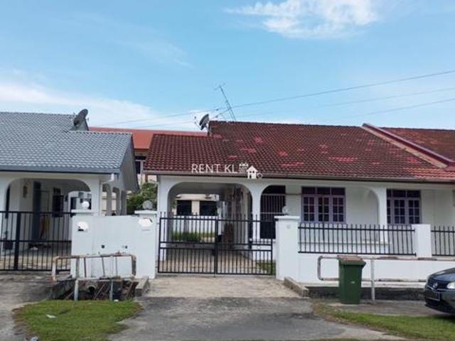 Residential House for rent in Long Miri