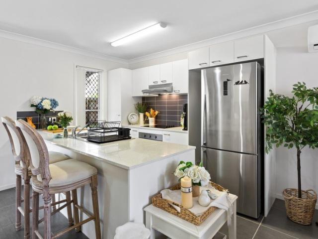 Townhouse for rent in Toombul, Queensland