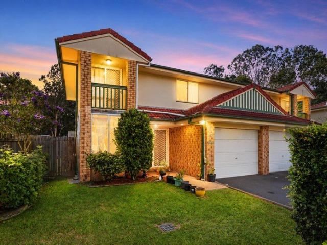 Townhouse for sale in Toombul, Queensland