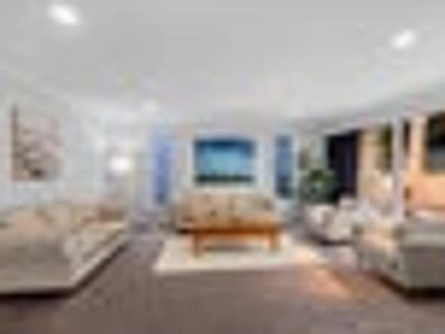 House for sale in Days Bay, Wellington