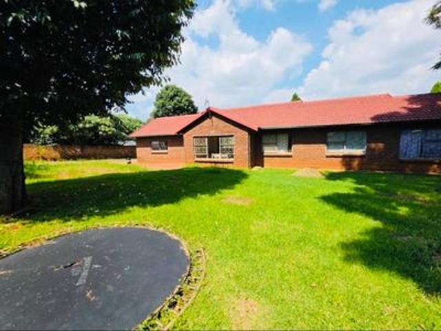 House for sale in Nooitgedacht, Gauteng