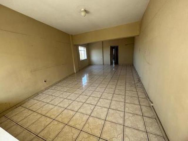 Apartment for sale in Vosloorus, Gauteng