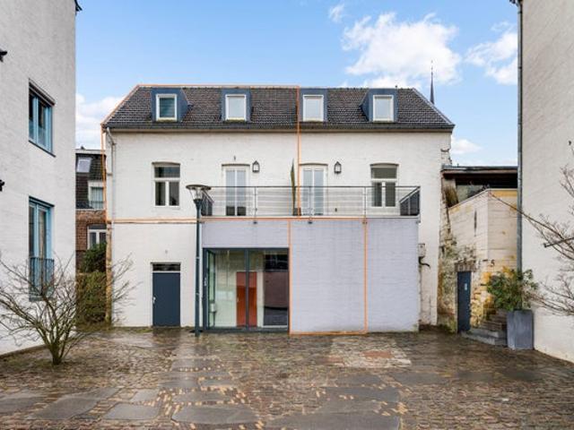 Appartement te huur in Shopping Meerssen, Meerssen