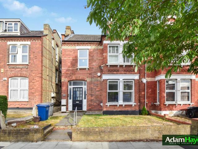 Apartment for rent in London Borough of Barnet, Greater London