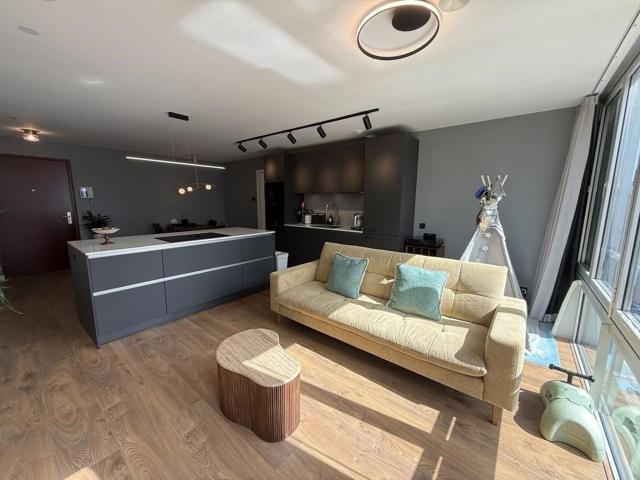 Appartement te huur in Zuid, Amsterdam