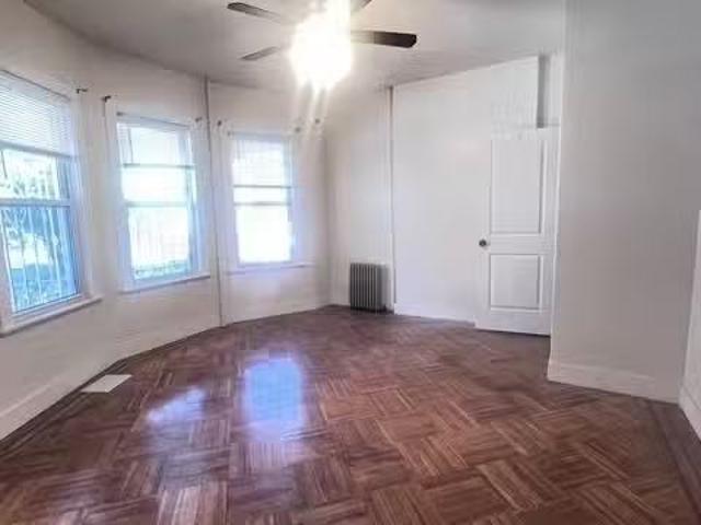 Apartment for rent in Ridgewood