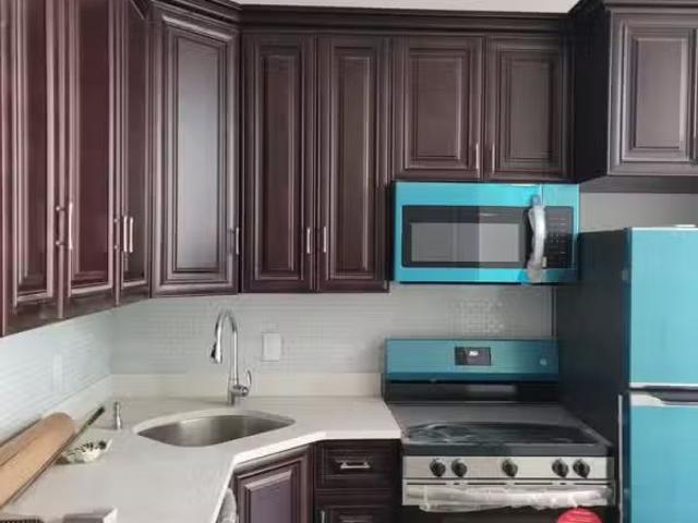 Apartment for rent in Ridgewood