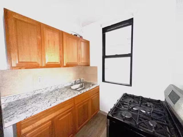 Apartment for rent in Astoria