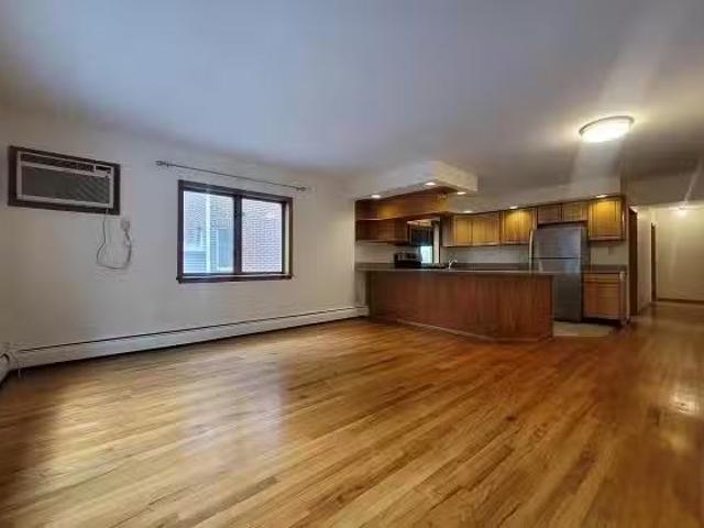 Apartment for rent in Jackson Heights