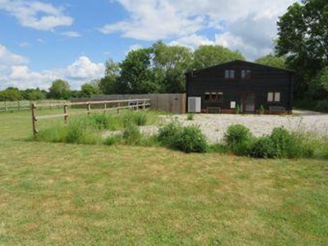 House for sale in Pouchen End, Hertfordshire