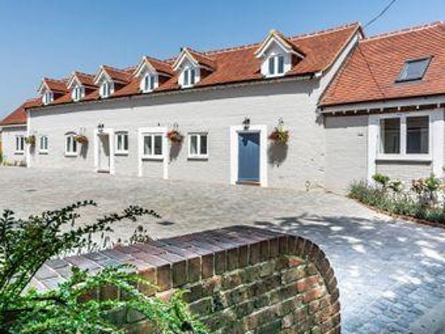 House for sale in Arundel, Clapham