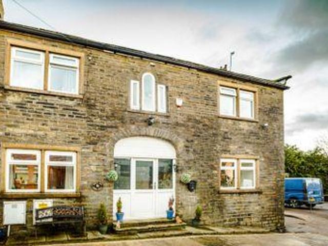 House for sale in Halifax, West Yorkshire
