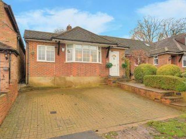 House for rent in Five Acres, Hertfordshire